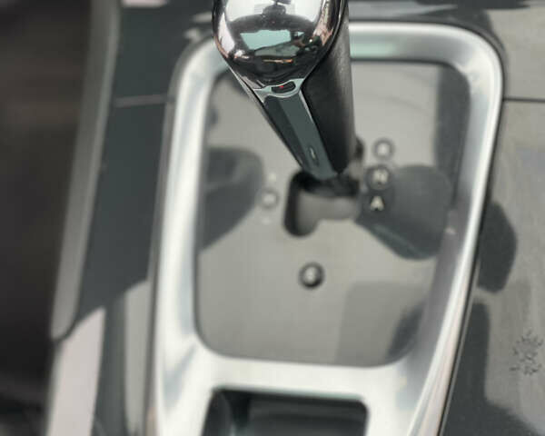 Сірий Пежо 3008, об'ємом двигуна 1.6 л та пробігом 199 тис. км за 10999 $, фото 3 на Automoto.ua