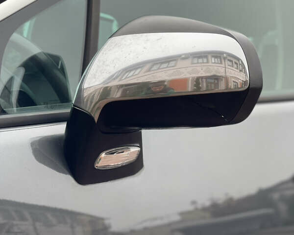 Сірий Пежо 3008, об'ємом двигуна 1.6 л та пробігом 199 тис. км за 10999 $, фото 39 на Automoto.ua