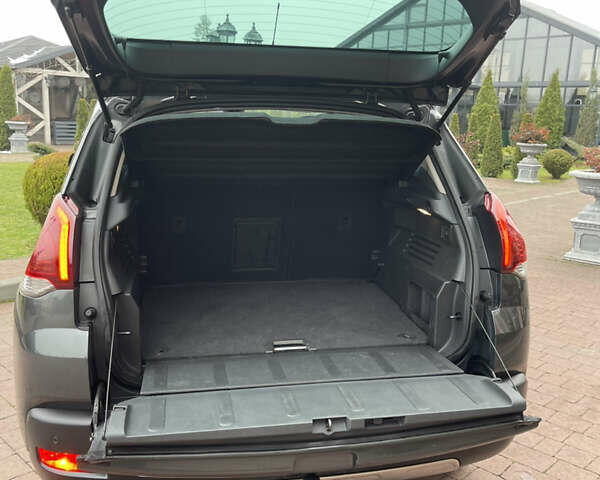 Сірий Пежо 3008, об'ємом двигуна 1.6 л та пробігом 199 тис. км за 10999 $, фото 87 на Automoto.ua