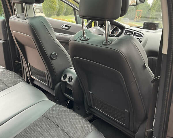 Сірий Пежо 3008, об'ємом двигуна 1.6 л та пробігом 199 тис. км за 10999 $, фото 100 на Automoto.ua