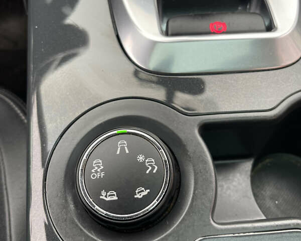 Сірий Пежо 3008, об'ємом двигуна 1.6 л та пробігом 199 тис. км за 10999 $, фото 137 на Automoto.ua