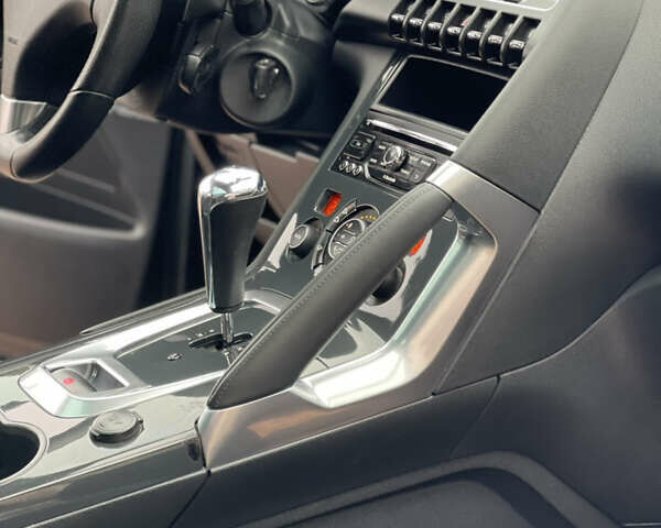 Сірий Пежо 3008, об'ємом двигуна 1.6 л та пробігом 199 тис. км за 10999 $, фото 105 на Automoto.ua