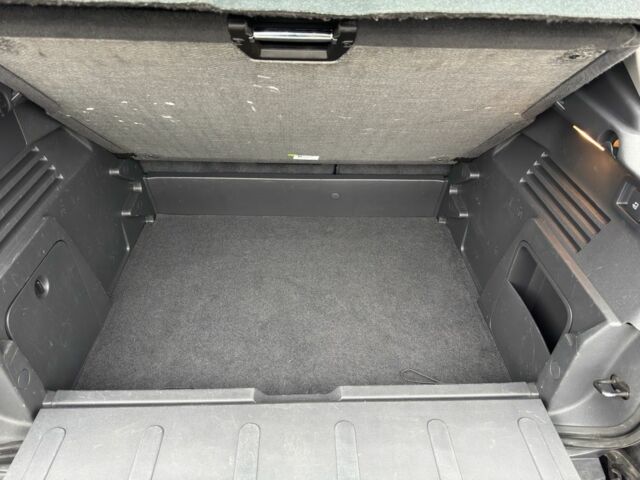 Серый Пежо 3008, объемом двигателя 1.6 л и пробегом 171 тыс. км за 14600 $, фото 17 на Automoto.ua