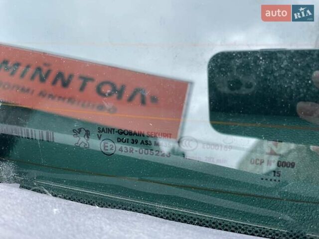 Серый Пежо 3008, объемом двигателя 1.6 л и пробегом 228 тыс. км за 12600 $, фото 65 на Automoto.ua