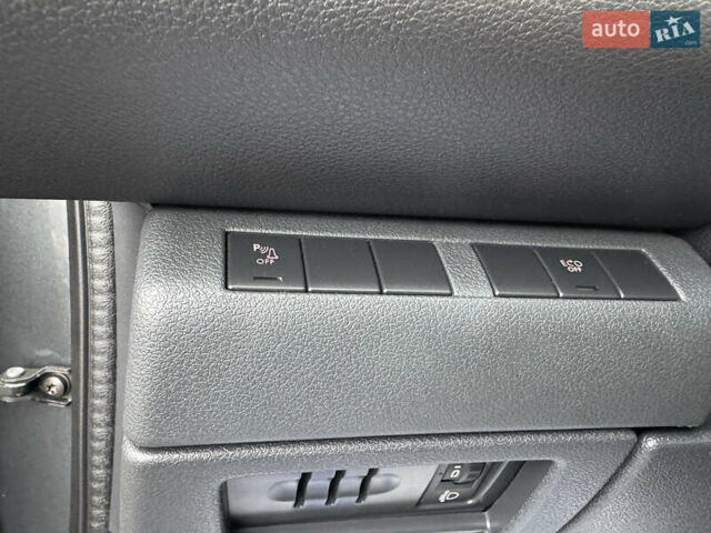 Серый Пежо 3008, объемом двигателя 1.6 л и пробегом 171 тыс. км за 14600 $, фото 60 на Automoto.ua