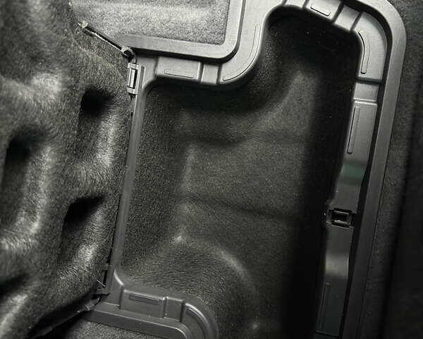 Серый Пежо 3008, объемом двигателя 1.6 л и пробегом 171 тыс. км за 14600 $, фото 42 на Automoto.ua