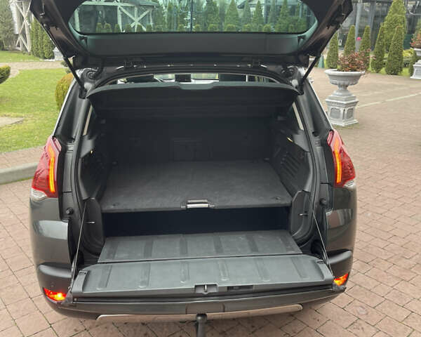 Сірий Пежо 3008, об'ємом двигуна 1.6 л та пробігом 199 тис. км за 10999 $, фото 85 на Automoto.ua