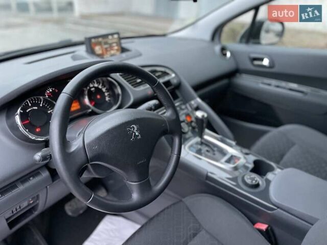 Серый Пежо 3008, объемом двигателя 1.6 л и пробегом 228 тыс. км за 12600 $, фото 12 на Automoto.ua