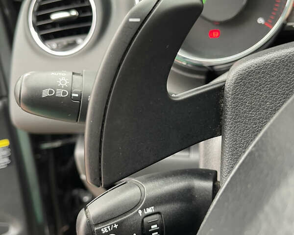 Сірий Пежо 3008, об'ємом двигуна 1.6 л та пробігом 199 тис. км за 10999 $, фото 126 на Automoto.ua