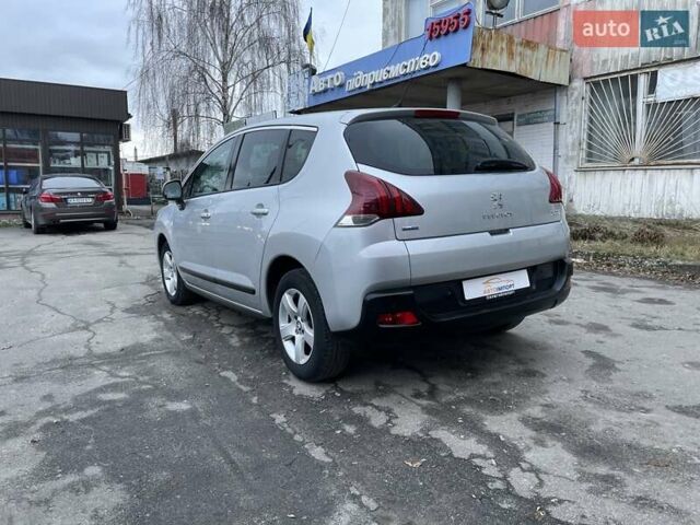 Серый Пежо 3008, объемом двигателя 1.6 л и пробегом 228 тыс. км за 12600 $, фото 4 на Automoto.ua