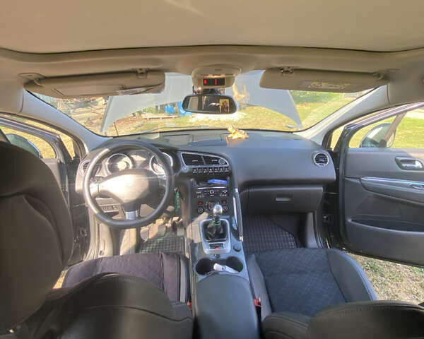 Сірий Пежо 3008, об'ємом двигуна 2 л та пробігом 225 тис. км за 13500 $, фото 10 на Automoto.ua