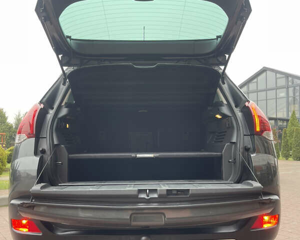 Сірий Пежо 3008, об'ємом двигуна 1.6 л та пробігом 199 тис. км за 10999 $, фото 86 на Automoto.ua