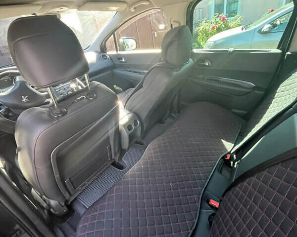 Сірий Пежо 3008, об'ємом двигуна 1.6 л та пробігом 181 тис. км за 13508 $, фото 3 на Automoto.ua