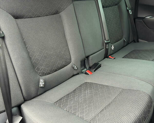 Серый Пежо 3008, объемом двигателя 1.6 л и пробегом 171 тыс. км за 14600 $, фото 39 на Automoto.ua