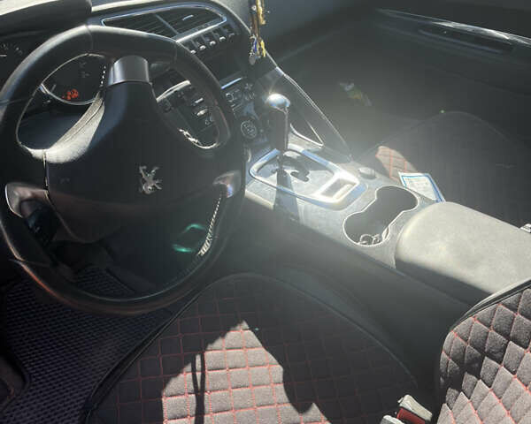 Сірий Пежо 3008, об'ємом двигуна 1.6 л та пробігом 181 тис. км за 13508 $, фото 5 на Automoto.ua