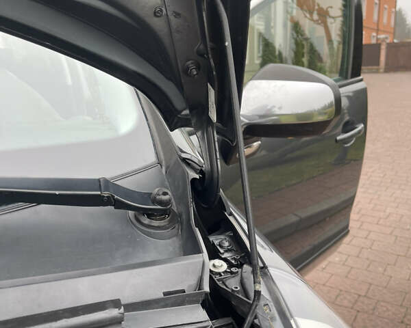 Сірий Пежо 3008, об'ємом двигуна 1.6 л та пробігом 199 тис. км за 10999 $, фото 152 на Automoto.ua