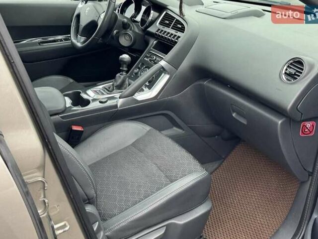 Серый Пежо 3008, объемом двигателя 1.56 л и пробегом 116 тыс. км за 12499 $, фото 22 на Automoto.ua