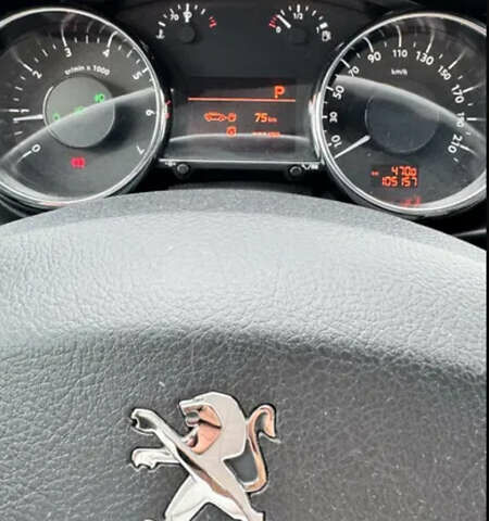 Серый Пежо 3008, объемом двигателя 1.6 л и пробегом 105 тыс. км за 12600 $, фото 15 на Automoto.ua