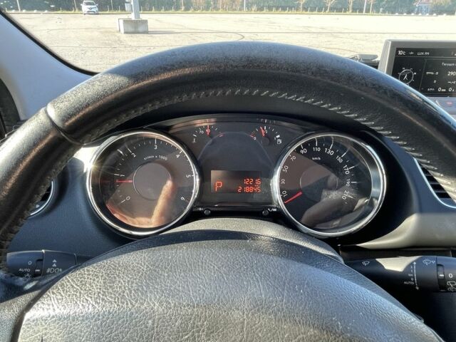 Серый Пежо 3008, объемом двигателя 1.6 л и пробегом 220 тыс. км за 11000 $, фото 6 на Automoto.ua