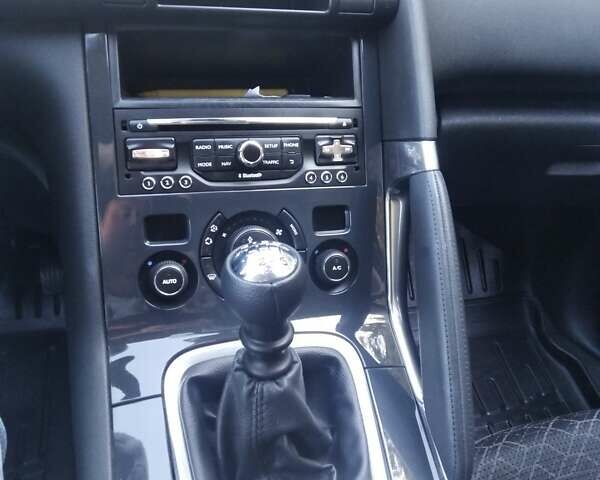 Сірий Пежо 3008, об'ємом двигуна 1.6 л та пробігом 190 тис. км за 13200 $, фото 3 на Automoto.ua