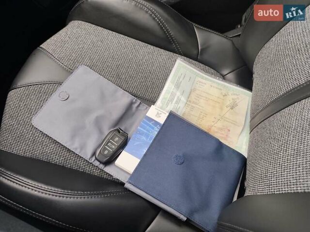 Серый Пежо 3008, объемом двигателя 1.6 л и пробегом 166 тыс. км за 19850 $, фото 59 на Automoto.ua