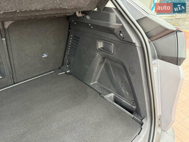 Серый Пежо 3008, объемом двигателя 1.6 л и пробегом 198 тыс. км за 17300 $, фото 35 на Automoto.ua