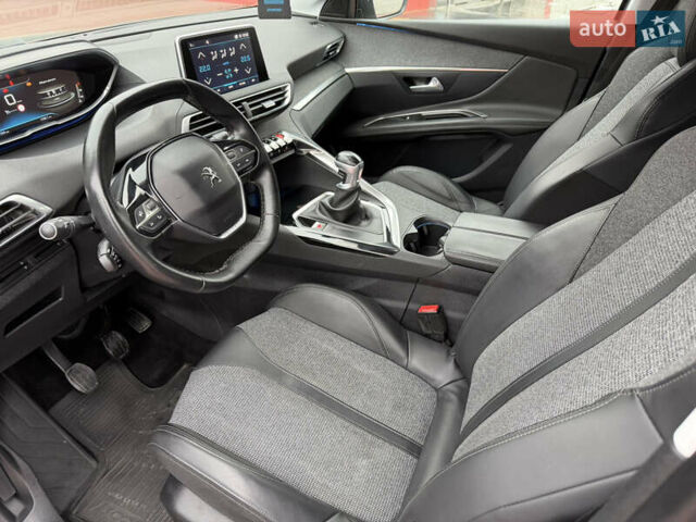 Серый Пежо 3008, объемом двигателя 1.6 л и пробегом 198 тыс. км за 17300 $, фото 56 на Automoto.ua