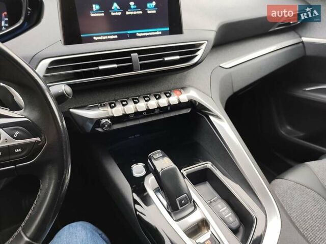 Серый Пежо 3008, объемом двигателя 1.6 л и пробегом 166 тыс. км за 19850 $, фото 32 на Automoto.ua