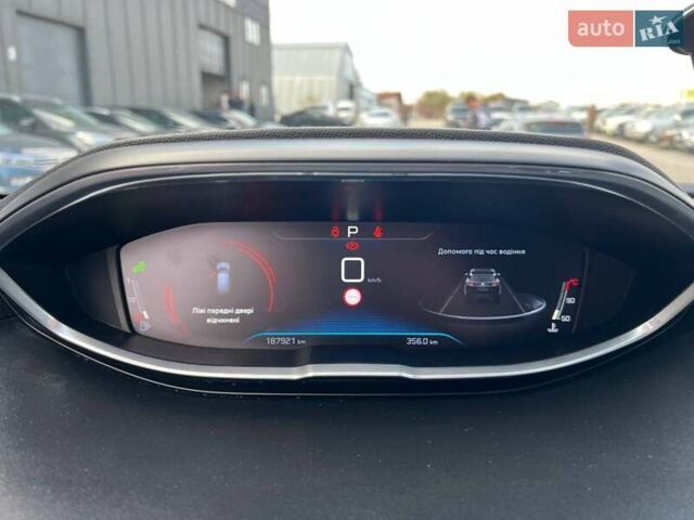 Пежо 3008 2017 в Львове на Automoto.ua Серый Пежо 3008, объемом двигателя 1.6 л и пробегом 187 тыс. км за 18290 $, фото 15 на Automoto.ua