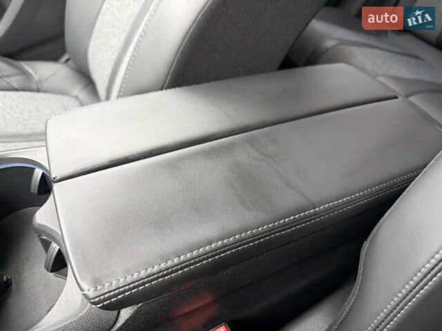 Серый Пежо 3008, объемом двигателя 1.6 л и пробегом 198 тыс. км за 17300 $, фото 74 на Automoto.ua