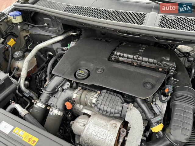 Серый Пежо 3008, объемом двигателя 1.6 л и пробегом 198 тыс. км за 17300 $, фото 39 на Automoto.ua