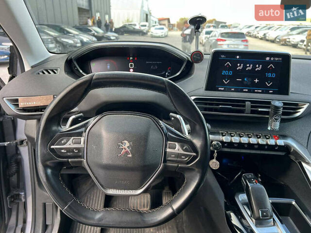 Пежо 3008 2017 в Львове на Automoto.ua Серый Пежо 3008, объемом двигателя 1.6 л и пробегом 187 тыс. км за 18290 $, фото 17 на Automoto.ua