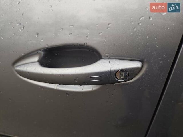 Серый Пежо 3008, объемом двигателя 1.6 л и пробегом 166 тыс. км за 19850 $, фото 24 на Automoto.ua