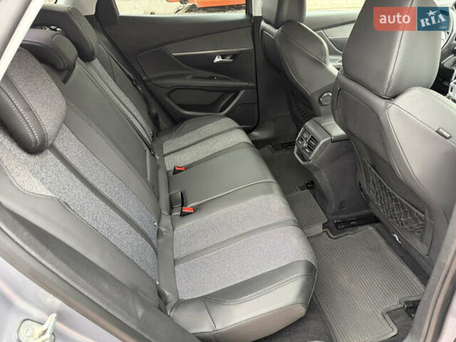 Серый Пежо 3008, объемом двигателя 1.6 л и пробегом 198 тыс. км за 17300 $, фото 58 на Automoto.ua