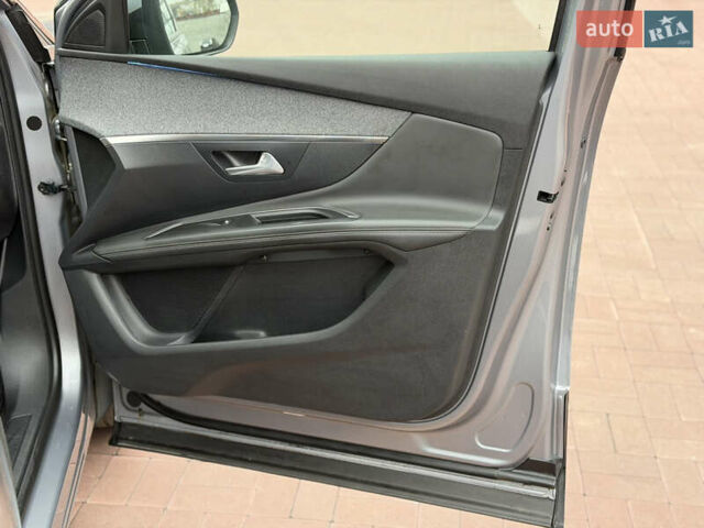 Серый Пежо 3008, объемом двигателя 1.6 л и пробегом 198 тыс. км за 17300 $, фото 18 на Automoto.ua