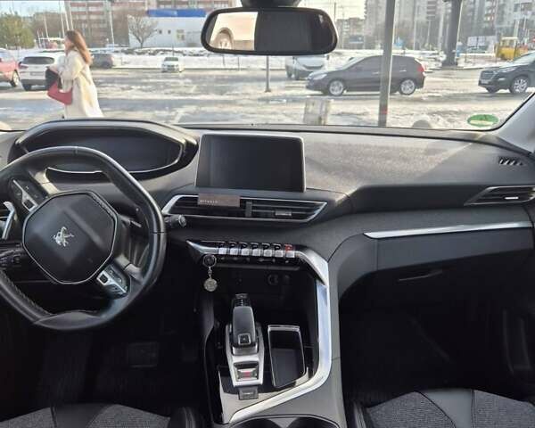 Серый Пежо 3008, объемом двигателя 1.56 л и пробегом 171 тыс. км за 19150 $, фото 8 на Automoto.ua