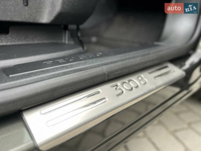 Серый Пежо 3008, объемом двигателя 2 л и пробегом 180 тыс. км за 17300 $, фото 31 на Automoto.ua