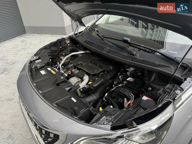 Серый Пежо 3008, объемом двигателя 1.56 л и пробегом 206 тыс. км за 17777 $, фото 28 на Automoto.ua