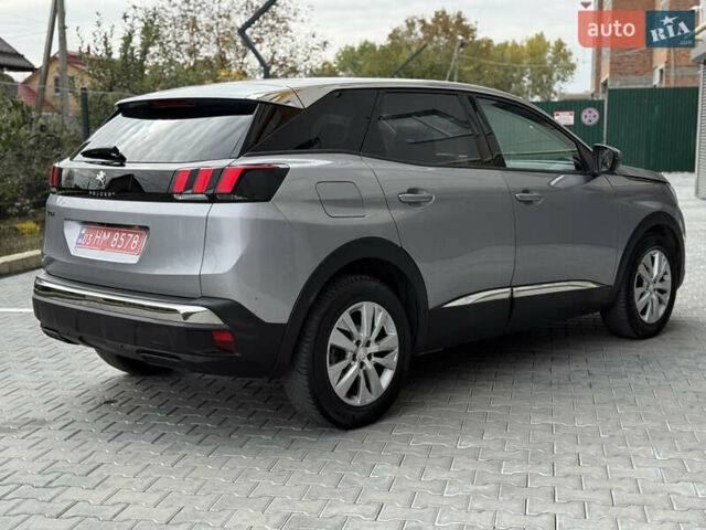 Серый Пежо 3008, объемом двигателя 1.56 л и пробегом 206 тыс. км за 17777 $, фото 2 на Automoto.ua