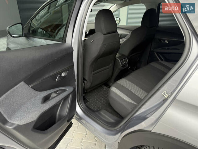 Серый Пежо 3008, объемом двигателя 1.56 л и пробегом 206 тыс. км за 17777 $, фото 46 на Automoto.ua