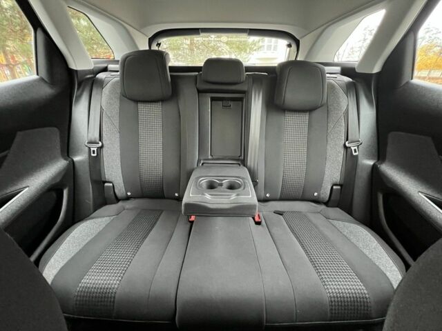 Серый Пежо 3008, объемом двигателя 2 л и пробегом 183 тыс. км за 17300 $, фото 17 на Automoto.ua