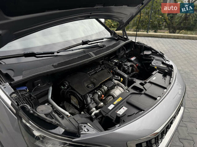 Серый Пежо 3008, объемом двигателя 1.56 л и пробегом 206 тыс. км за 17777 $, фото 27 на Automoto.ua