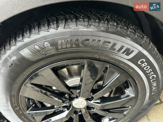 Сірий Пежо 3008, об'ємом двигуна 1.56 л та пробігом 206 тис. км за 18700 $, фото 17 на Automoto.ua