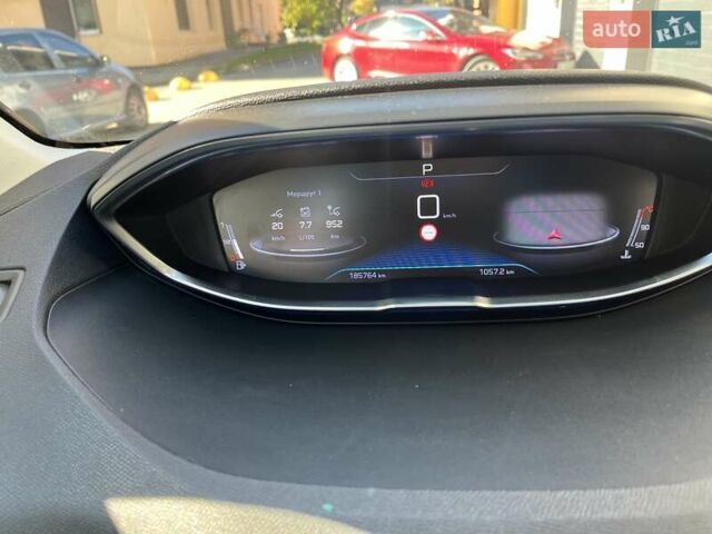 Сірий Пежо 3008, об'ємом двигуна 1.5 л та пробігом 185 тис. км за 20199 $, фото 14 на Automoto.ua