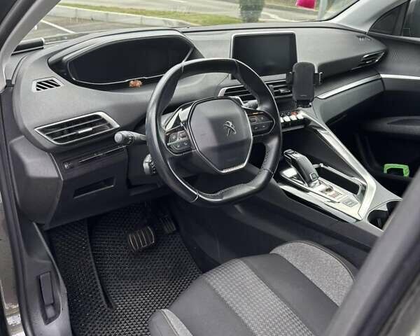 Серый Пежо 3008, объемом двигателя 1.5 л и пробегом 164 тыс. км за 20200 $, фото 8 на Automoto.ua