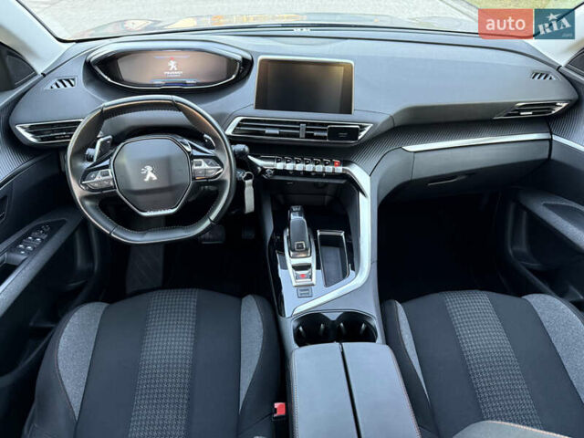 Серый Пежо 3008, объемом двигателя 1.5 л и пробегом 132 тыс. км за 19499 $, фото 29 на Automoto.ua