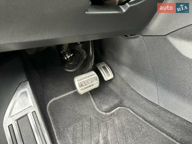 Серый Пежо 3008, объемом двигателя 1.5 л и пробегом 224 тыс. км за 21300 $, фото 61 на Automoto.ua