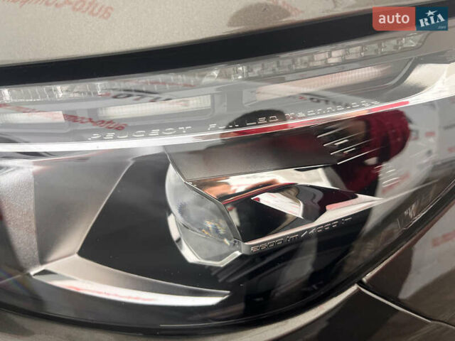 Серый Пежо 3008, объемом двигателя 1.5 л и пробегом 189 тыс. км за 20950 $, фото 42 на Automoto.ua