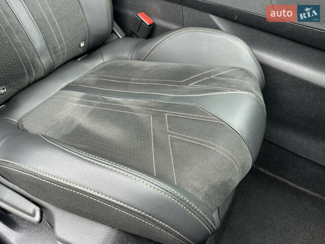 Серый Пежо 3008, объемом двигателя 1.5 л и пробегом 224 тыс. км за 21500 $, фото 46 на Automoto.ua