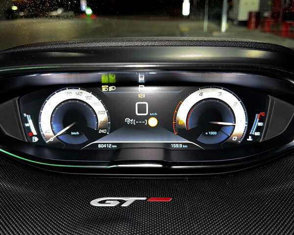 Серый Пежо 3008, объемом двигателя 2 л и пробегом 60 тыс. км за 26999 $, фото 9 на Automoto.ua